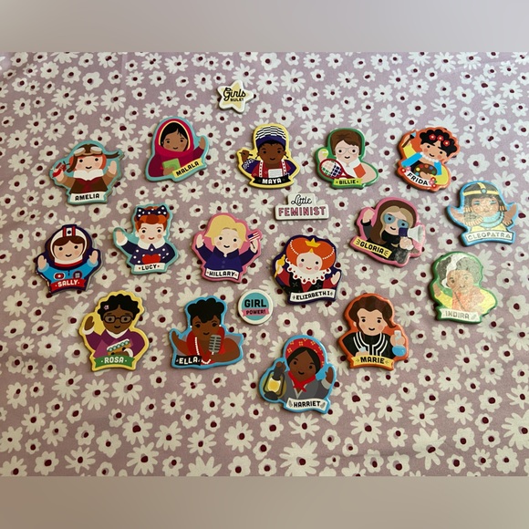 Little Feminist Magnets - Picture 1 of 6